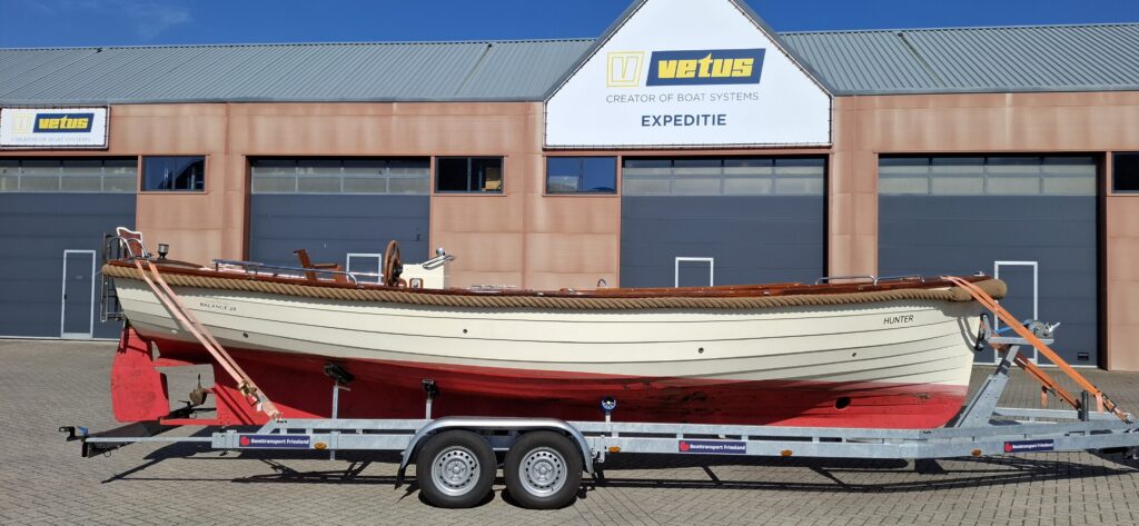 Boottransport Balance 28 sloep op boottrailer